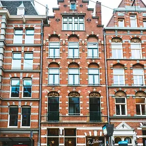 2* Hotel La Boheme